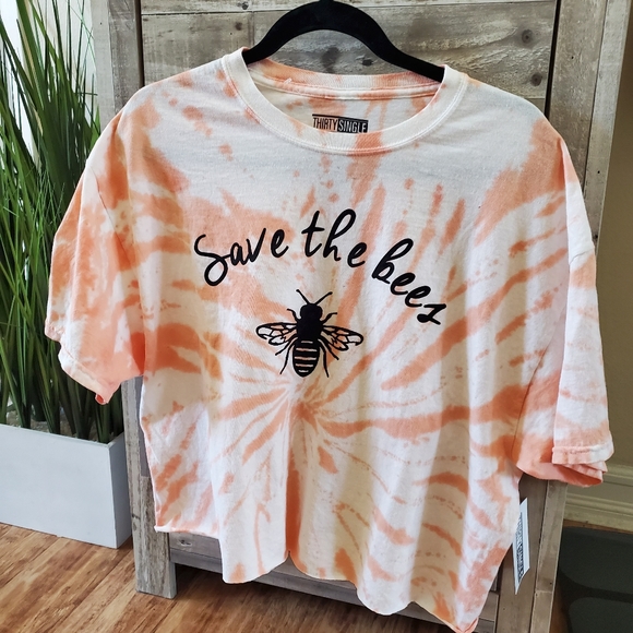 thirty single Tops - Tie dye graphic tee
